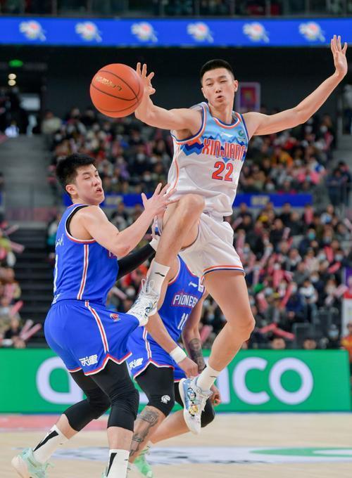 辽宁队客场惊险逆转,拿下宝贵三分的简单介绍 辽宁队客场惊险逆转,拿下宝贵三分的简单介绍