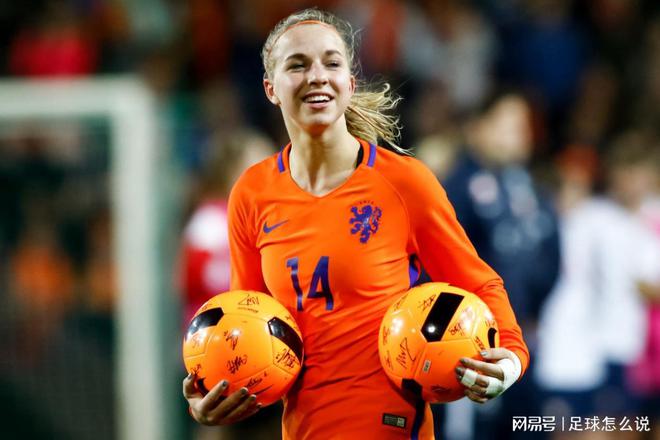 越南女足中场球员入选国家队,备战世界杯! 越南女足中场球员入选国家队,备战世界杯!