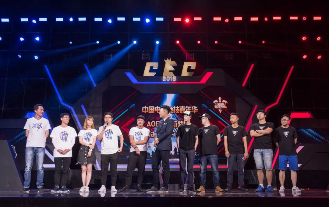 究竟谁是王者:北美足球巅峰对决紧张开打的简单介绍 究竟谁是王者:北美足球巅峰对决紧张开打的简单介绍