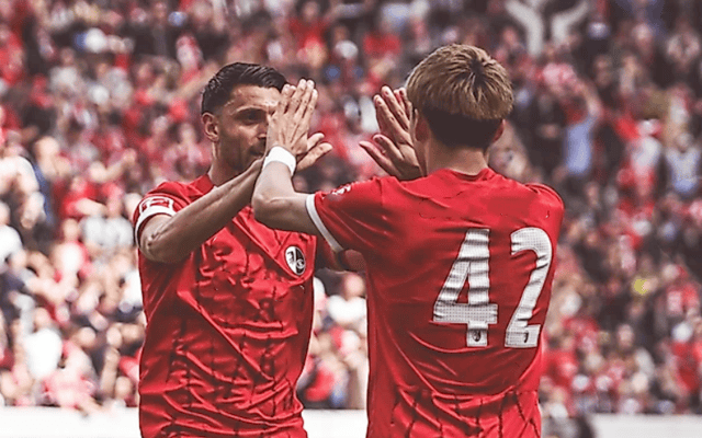 弗莱堡客场大胜,斗志昂扬期待下一场 弗莱堡客场大胜,斗志昂扬期待下一场