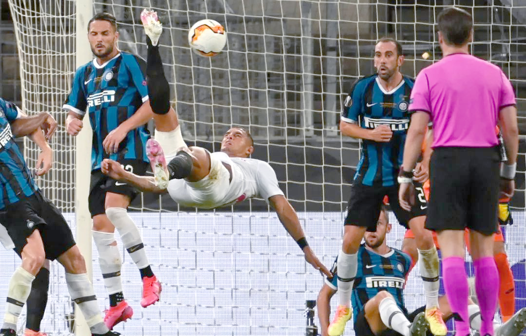 爱游戏网页版入口-塞维利亚主场告捷，上演逆袭的简单介绍