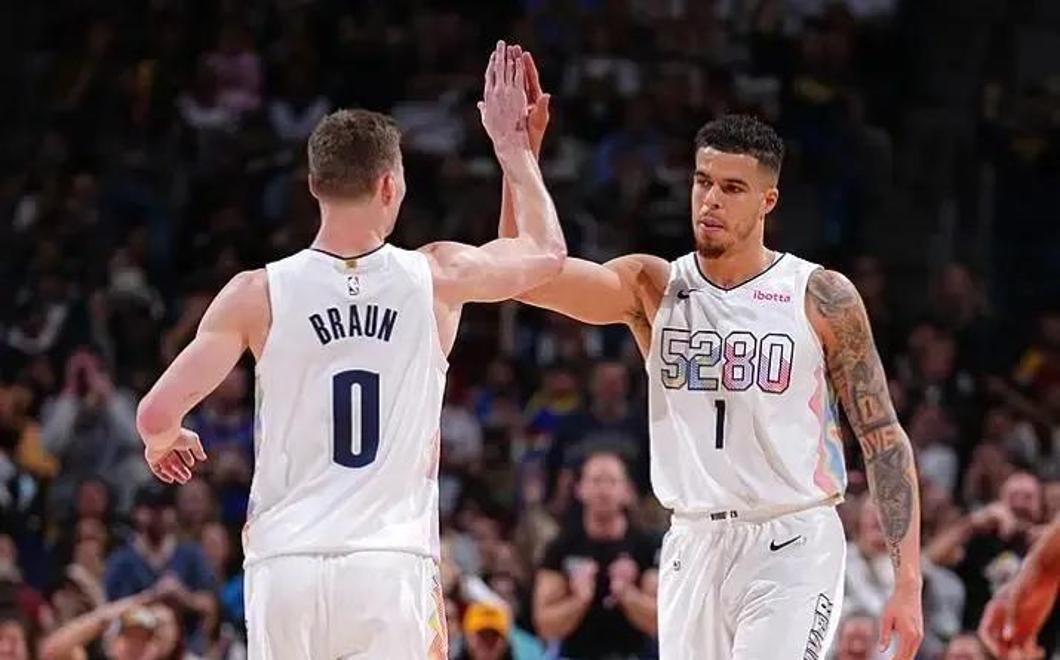 关于灰熊再次胜出!球员们合作默契,打出好表现的信息 关于灰熊再次胜出!球员们合作默契,打出好表现的信息