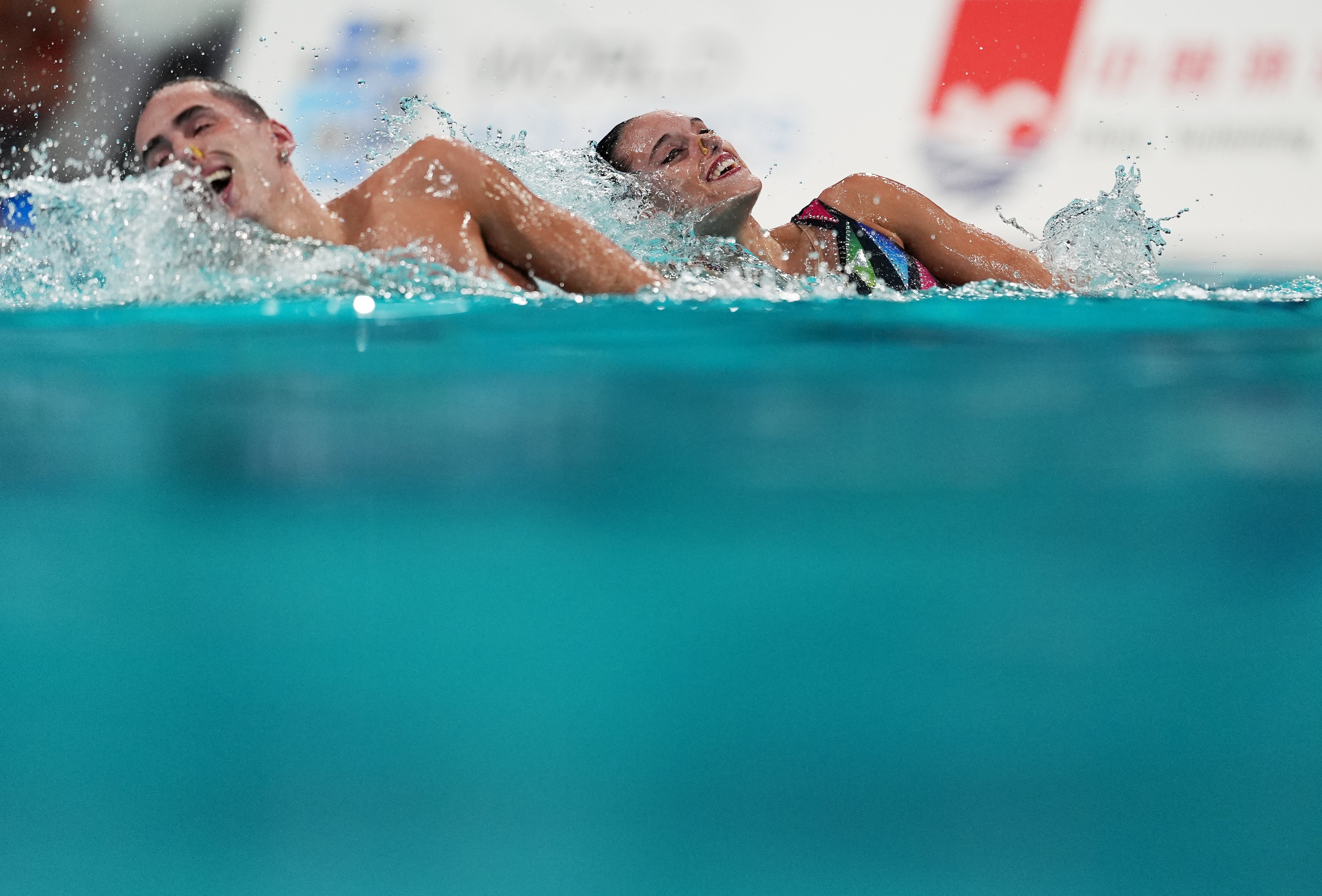 包含游泳比赛瞬间:创造无与伦比的壮举的词条 包含游泳比赛瞬间:创造无与伦比的壮举的词条