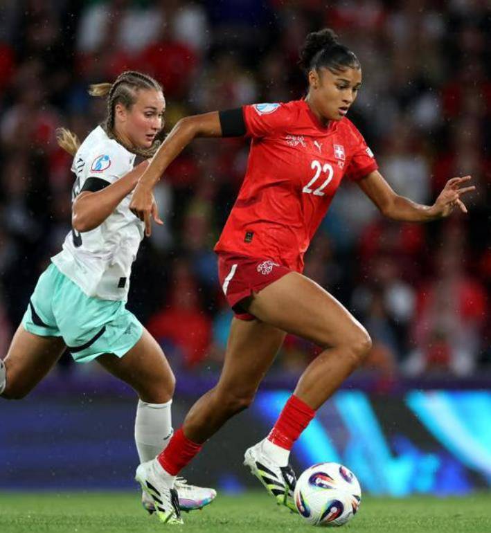 爱游戏亚洲官网-芬兰运动员刷新纪录，斩获桂冠