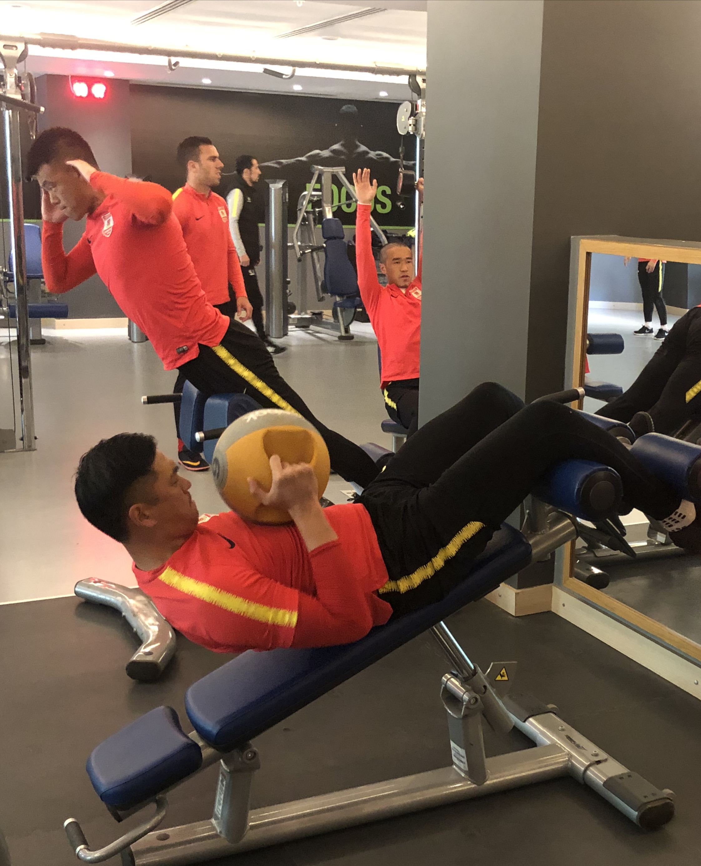 教练组反复磨合,力图提高球队整体实力的简单介绍 教练组反复磨合,力图提高球队整体实力的简单介绍