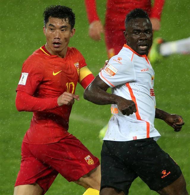 爱游戏官网网页版入口-美国队战术高明，比赛中展现协同团队合作的简单介绍