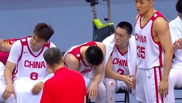 热门球队纷纷获胜，CBA联赛场面火爆