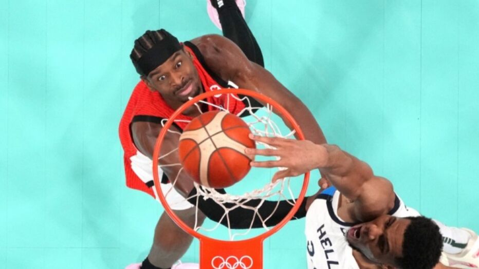 加拿大男篮队员被评为最有潜力新秀 加拿大男篮队员被评为最有潜力新秀