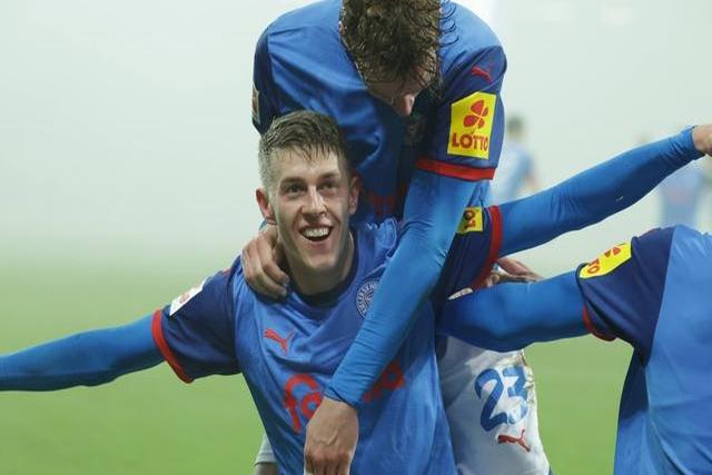 沃尔夫斯堡客场胜出,欧战席位渐行渐近的简单介绍 沃尔夫斯堡客场胜出,欧战席位渐行渐近的简单介绍