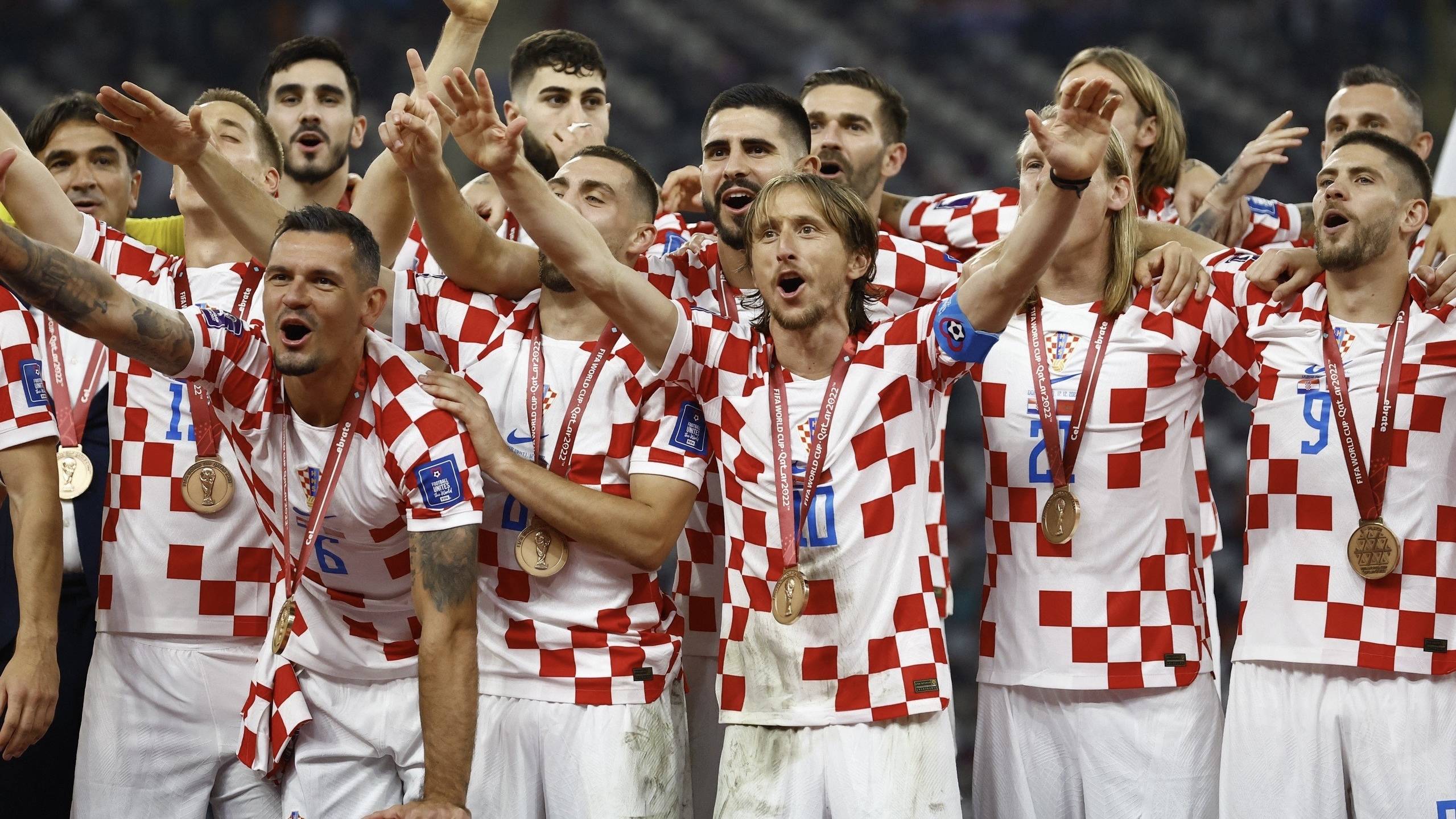 爱游戏入口-德国平克罗地亚，欧洲联赛小组赛战平收场的简单介绍