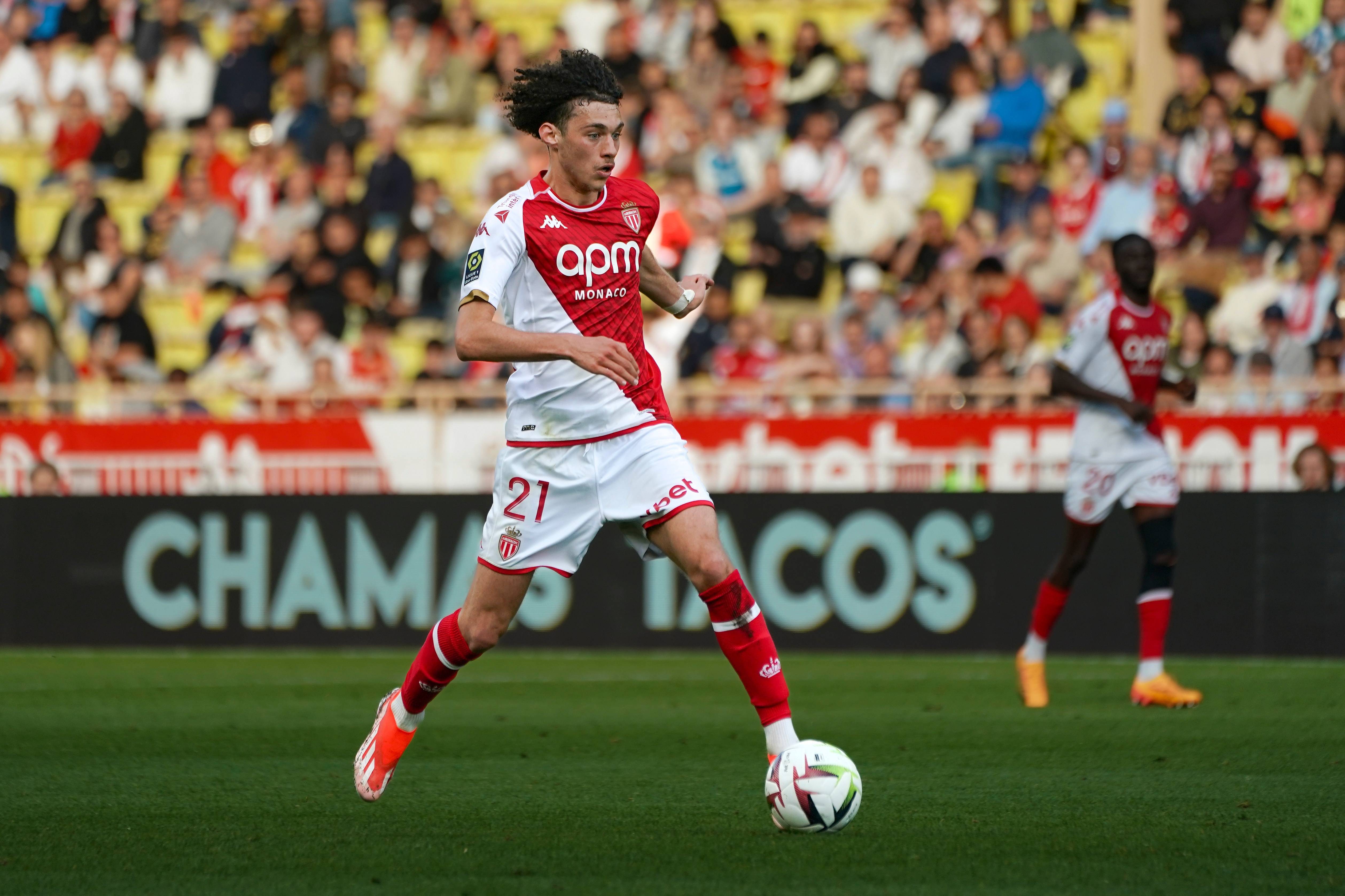 马赛踢球俱乐部在战术层面取得成功的简单介绍