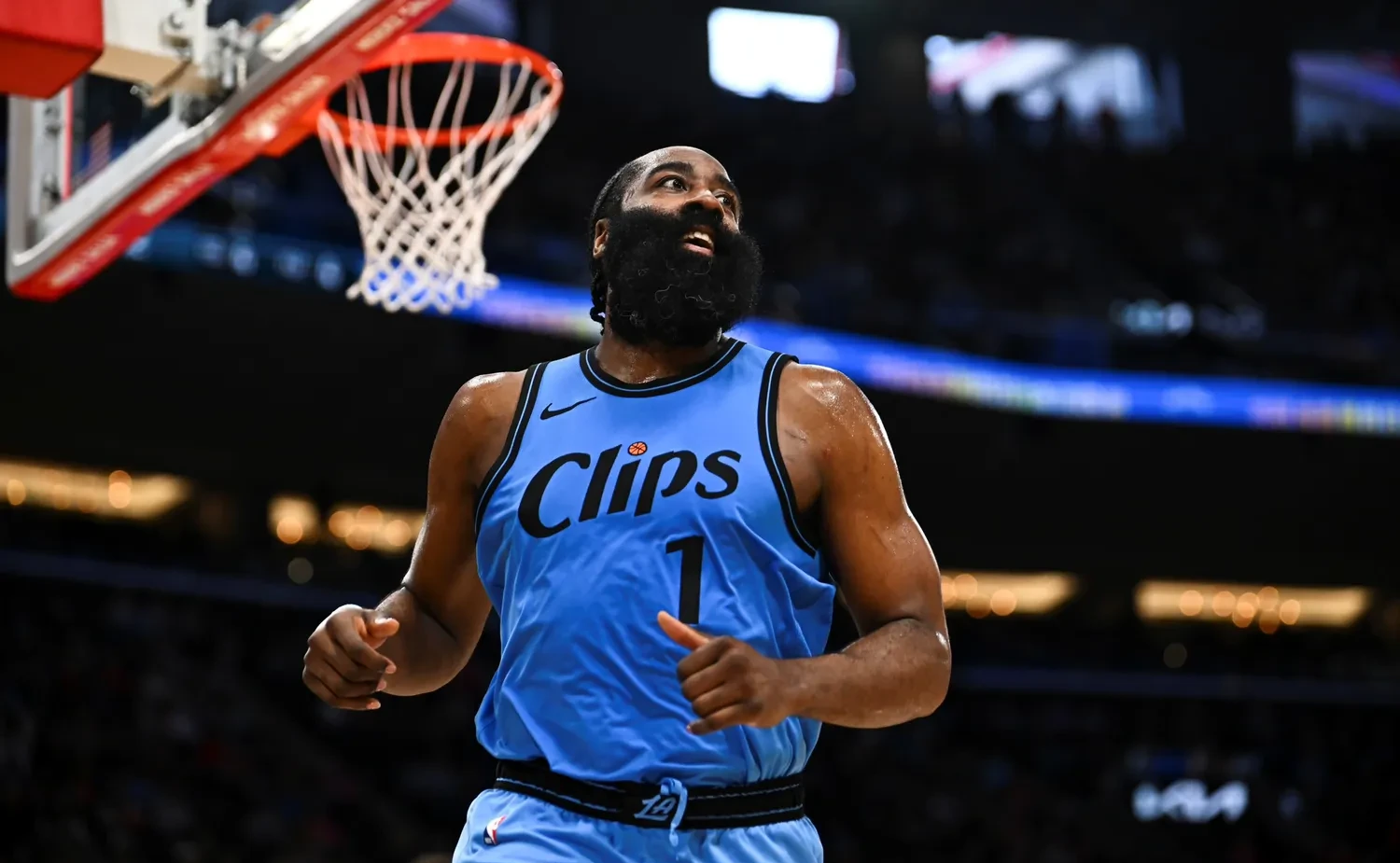 快船战胜步行者,结束连败纪录 快船战胜步行者,结束连败纪录