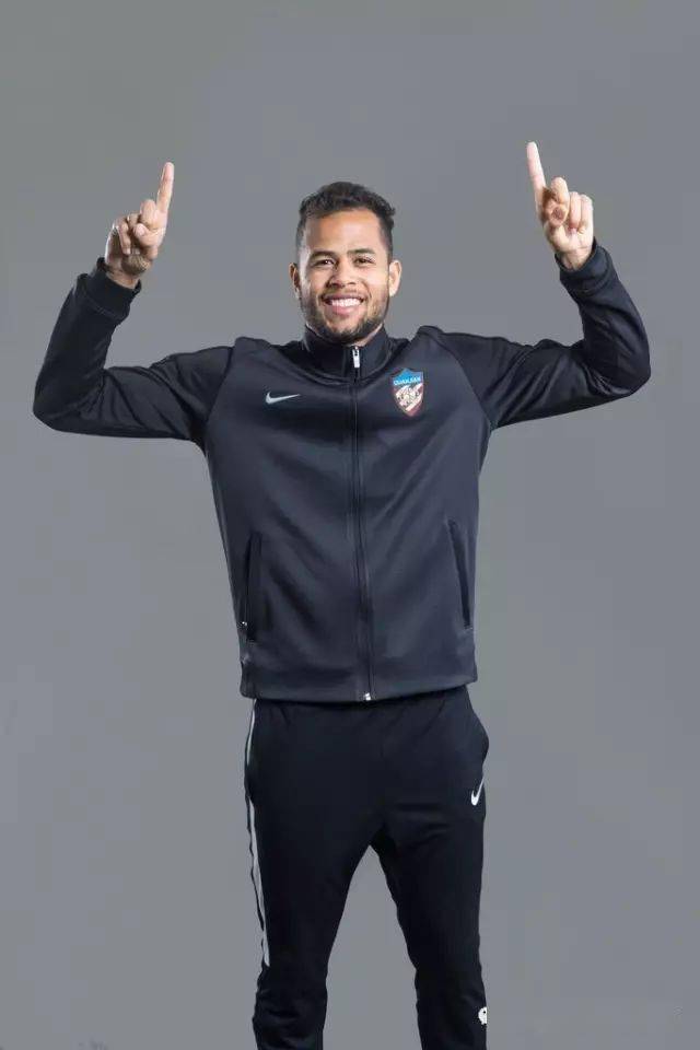 关于天津队精神抖擞,迈向成功的信息 关于天津队精神抖擞,迈向成功的信息